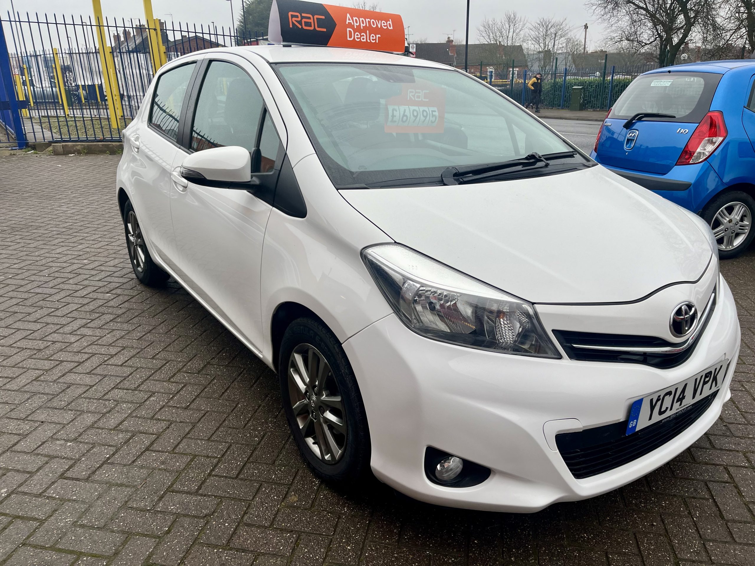 Toyota Yaris 1.3 PETROL VVT-ICON