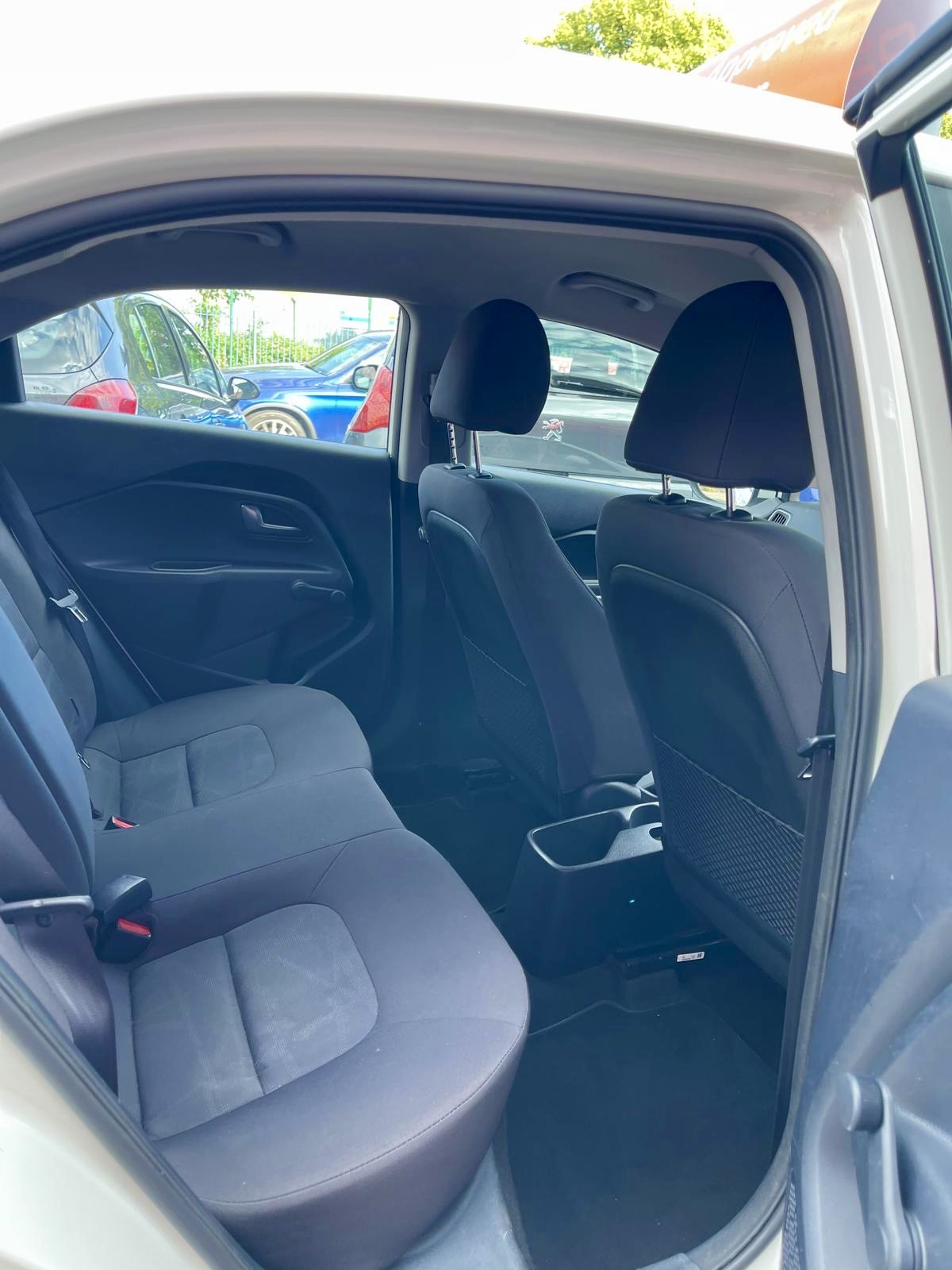 Kia Rio AIR 1.2 PETROL