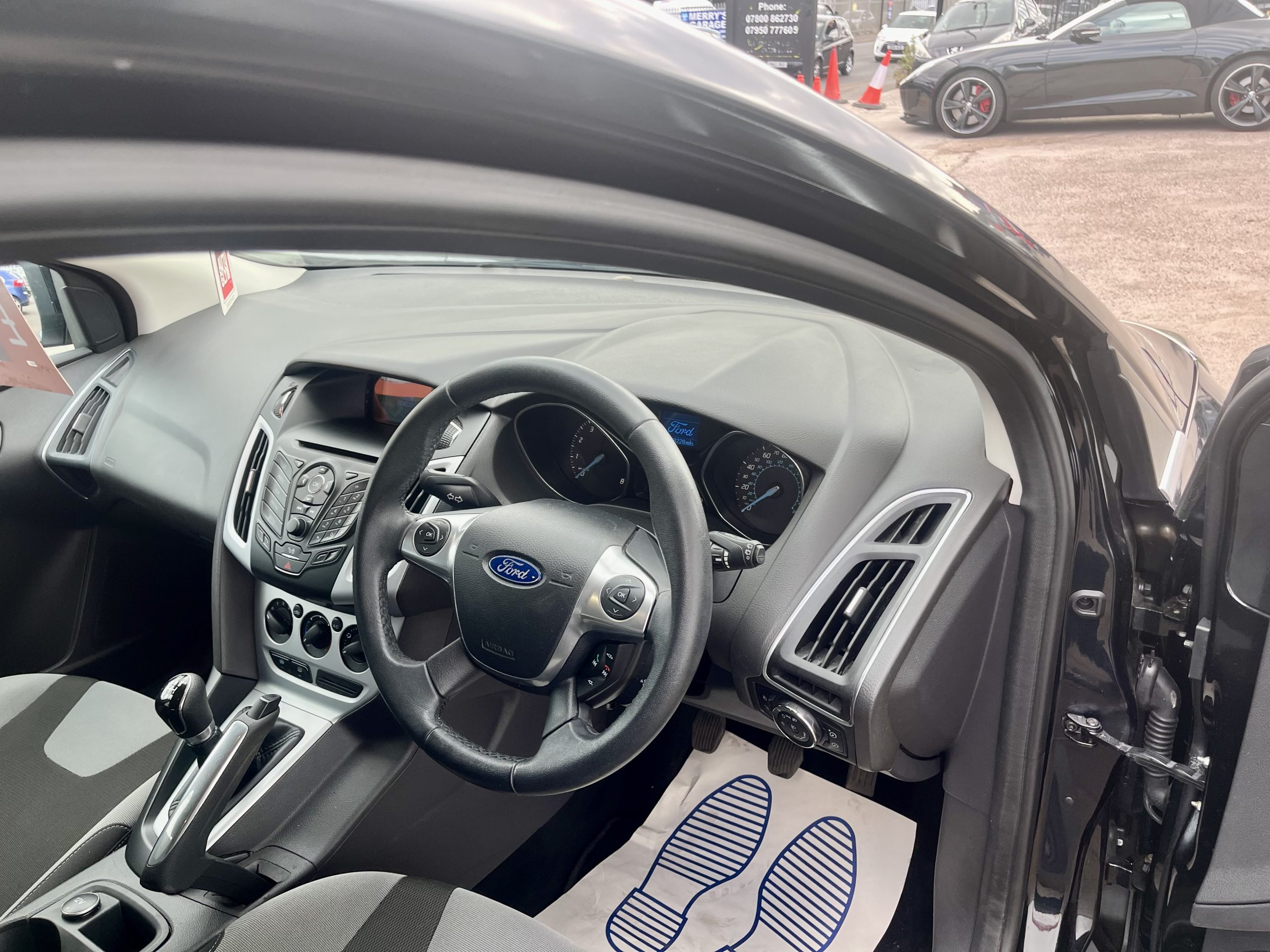 FORD FOCUS ZETEC 1.6 PETROL