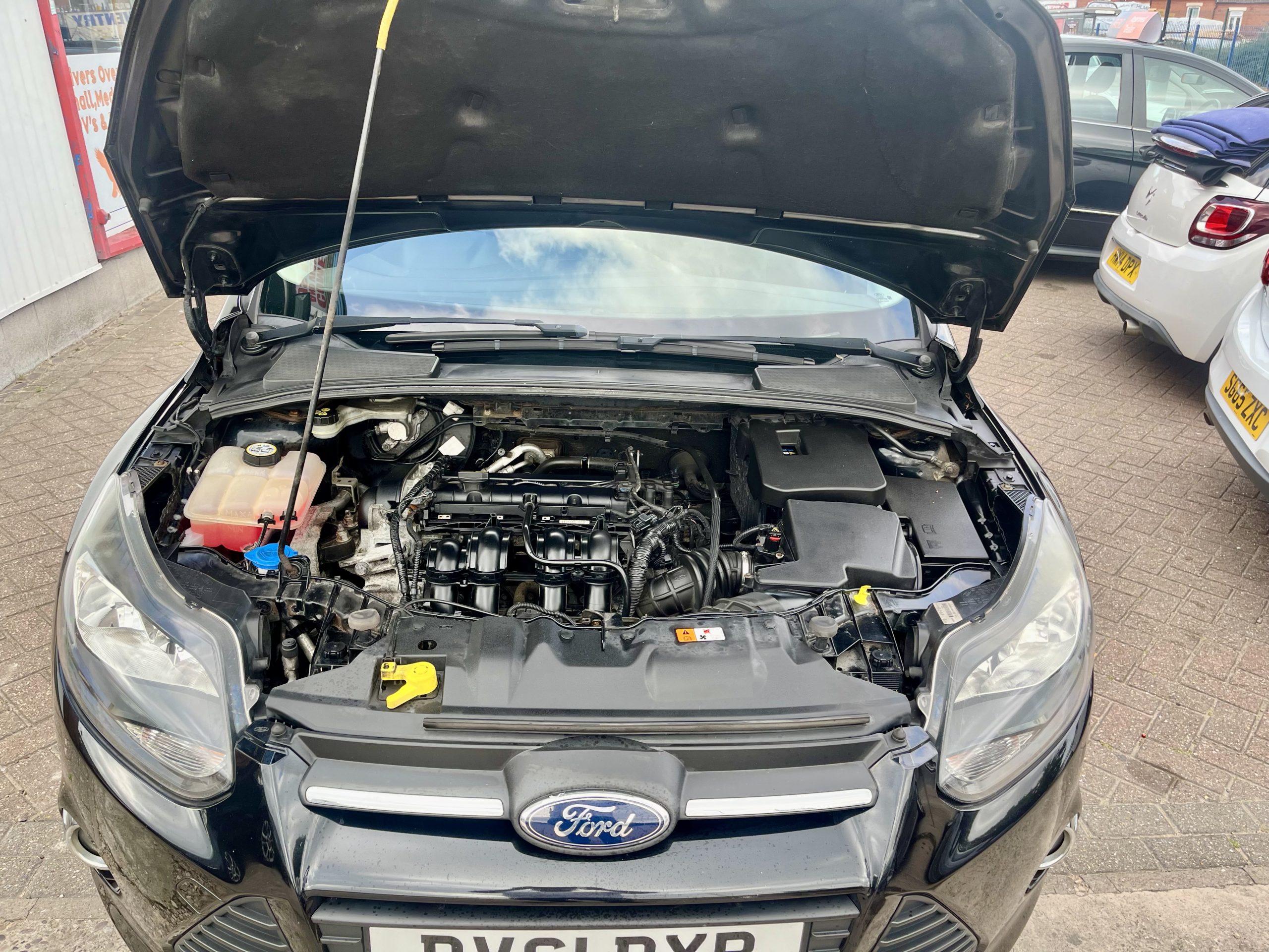 FORD FOCUS ZETEC 1.6 PETROL