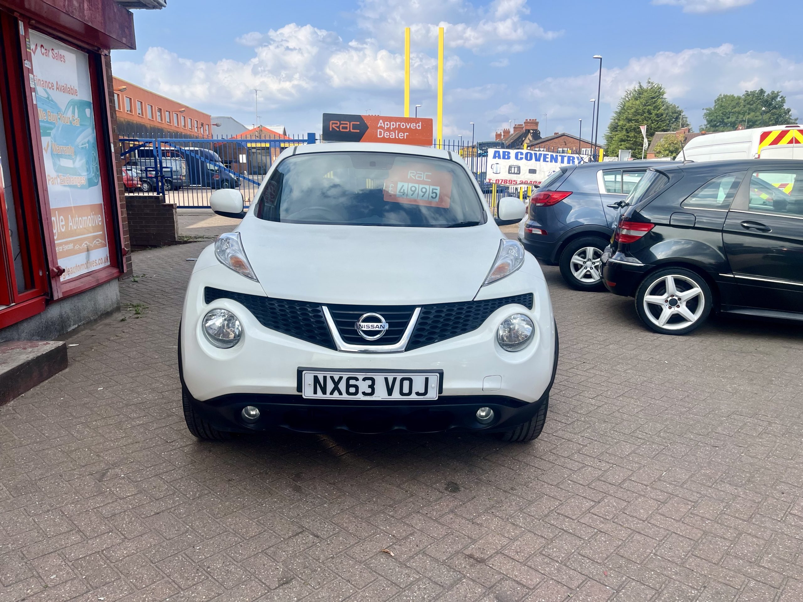 NISSAN JUKE PREMIUM 1.6 PETROL