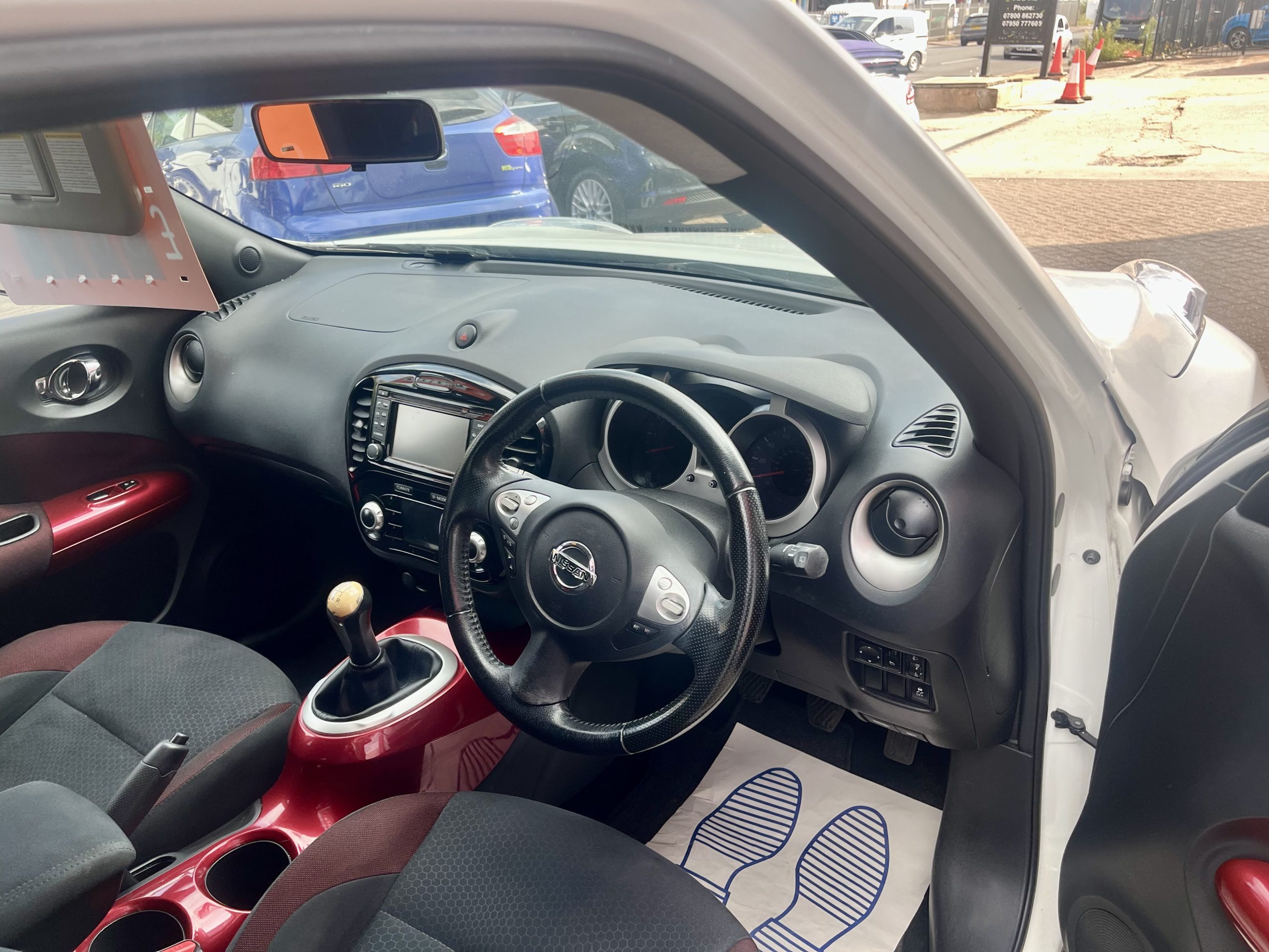 NISSAN JUKE PREMIUM 1.6 PETROL