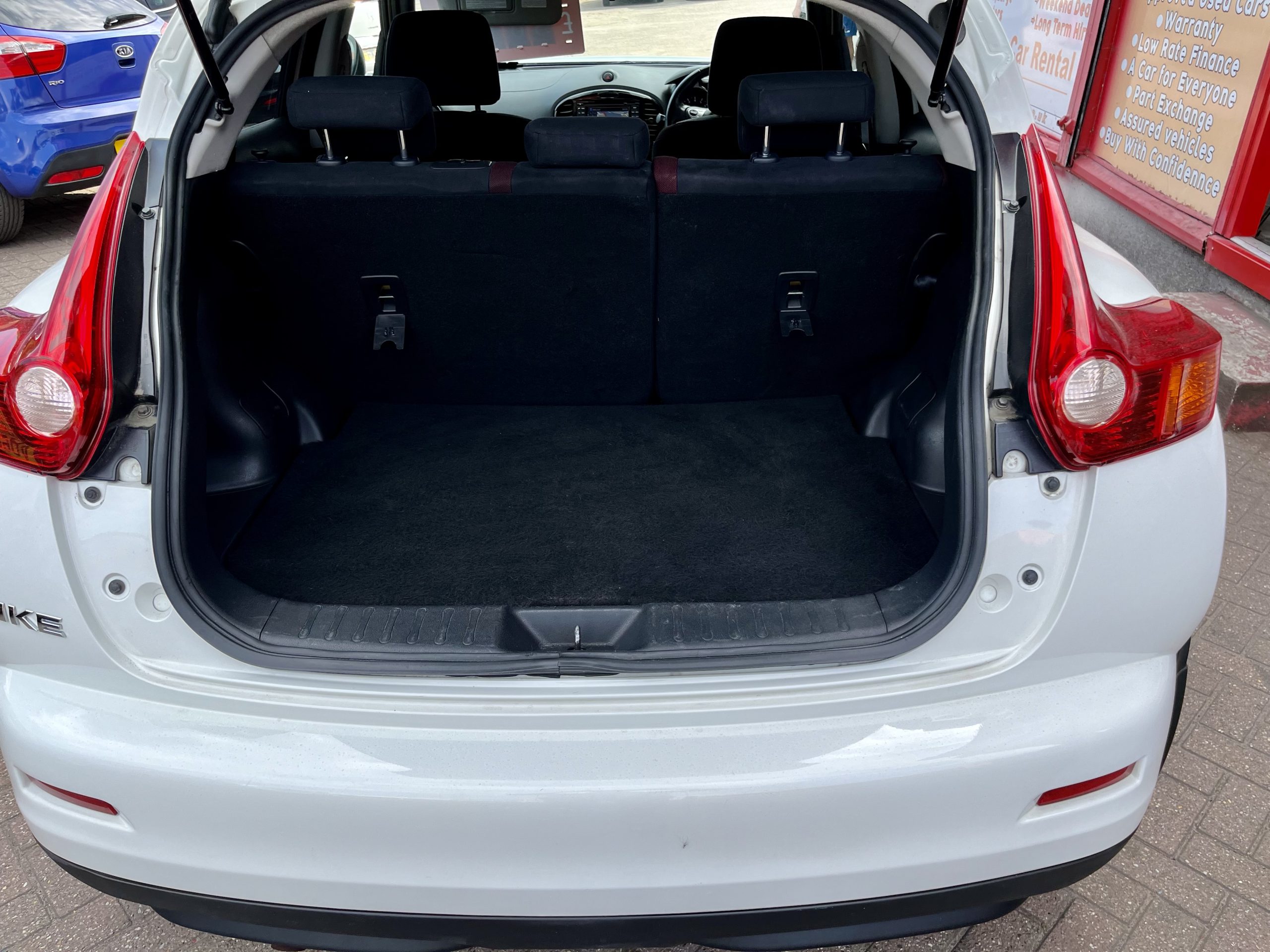 NISSAN JUKE PREMIUM 1.6 PETROL