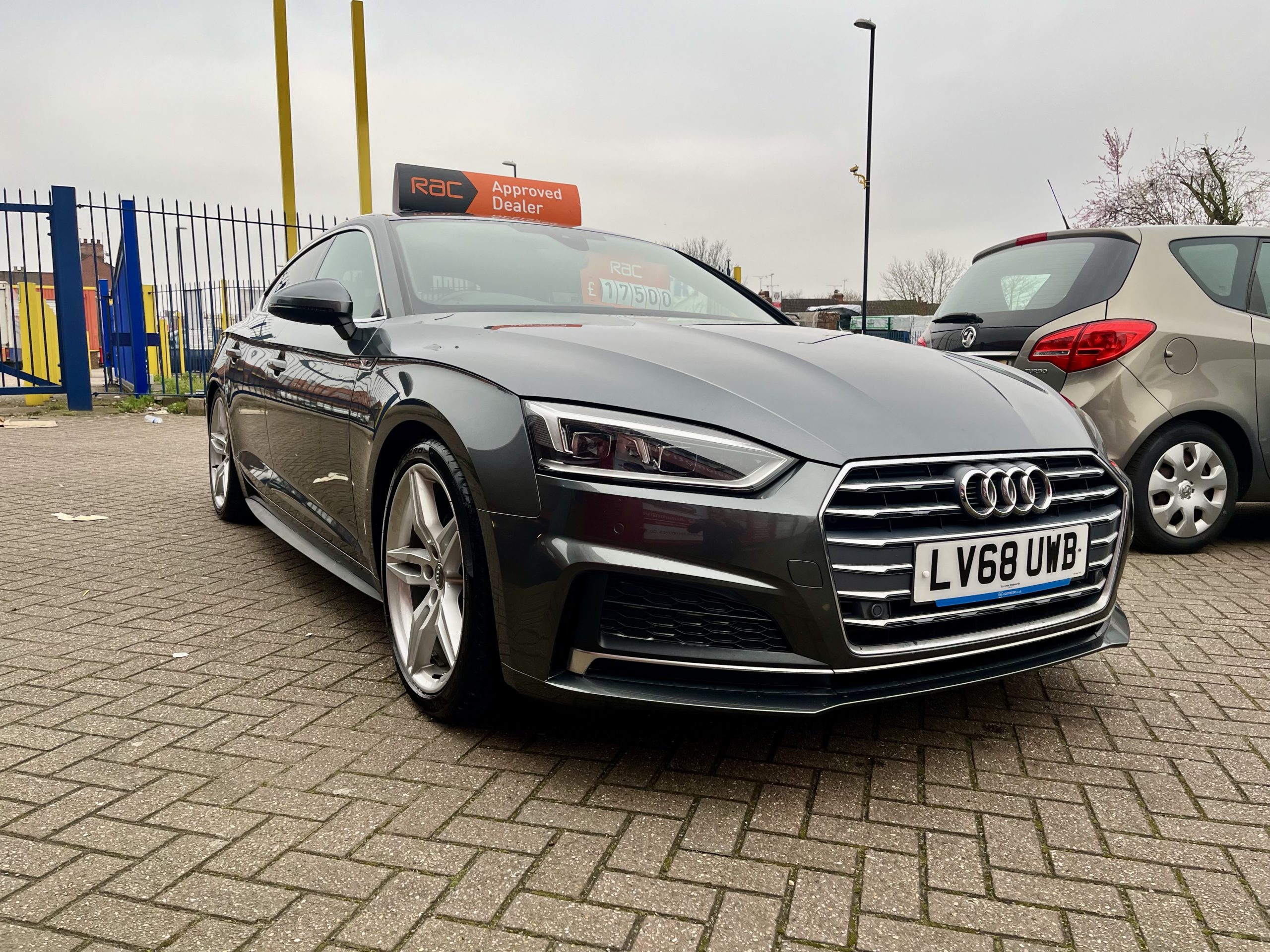 Audi A5 S-LINE