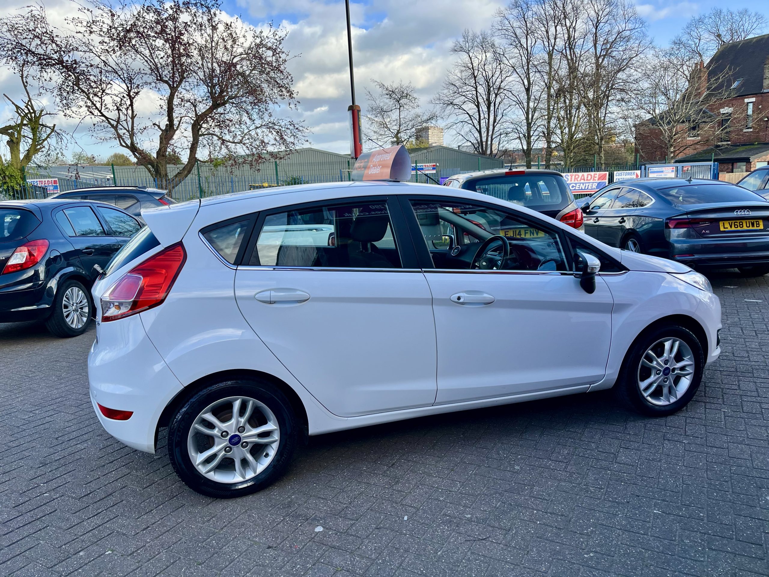 FORD FIESTA ZETEC 1.2 PETROL
