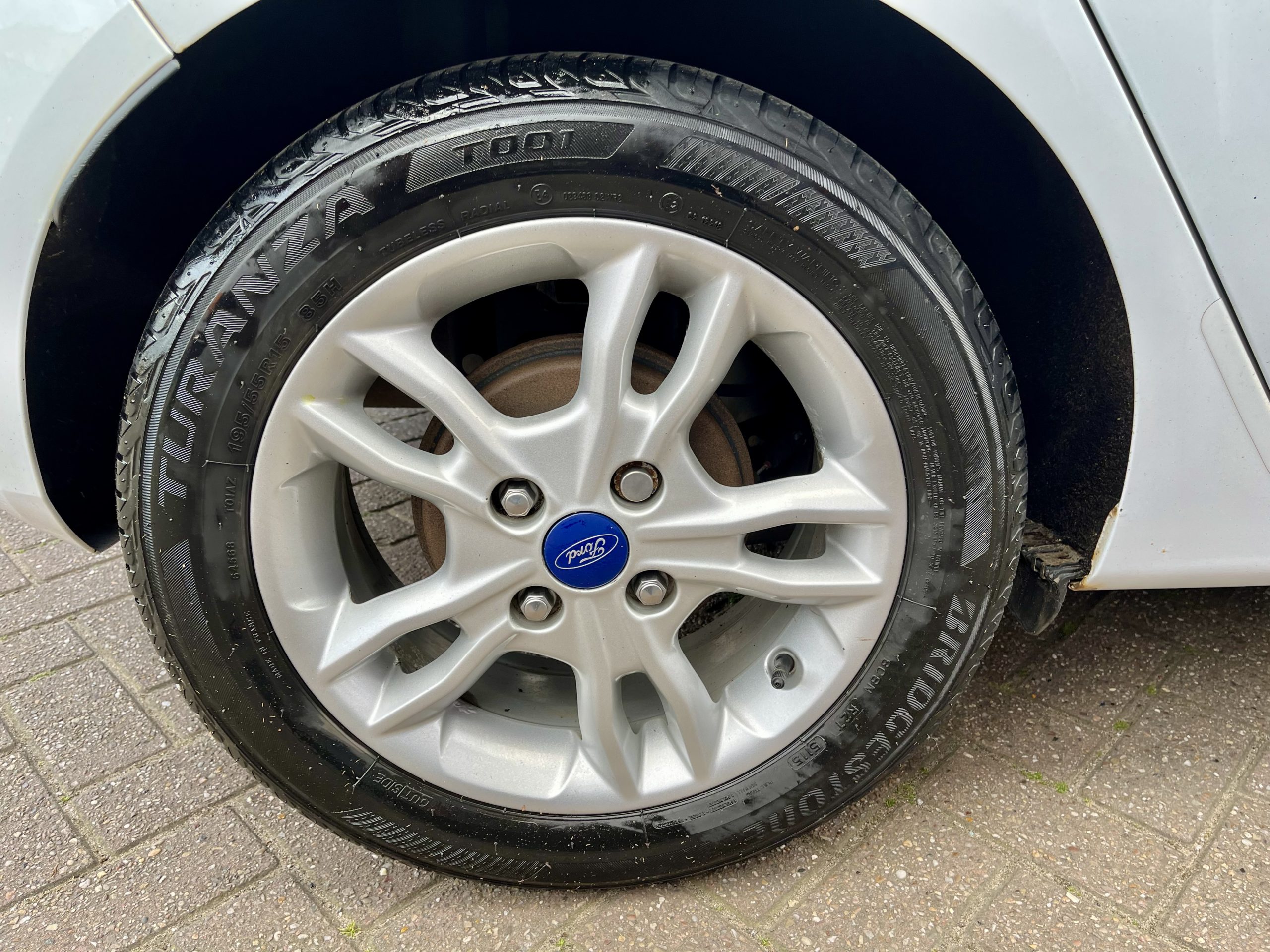 FORD FIESTA ZETEC 1.2 PETROL