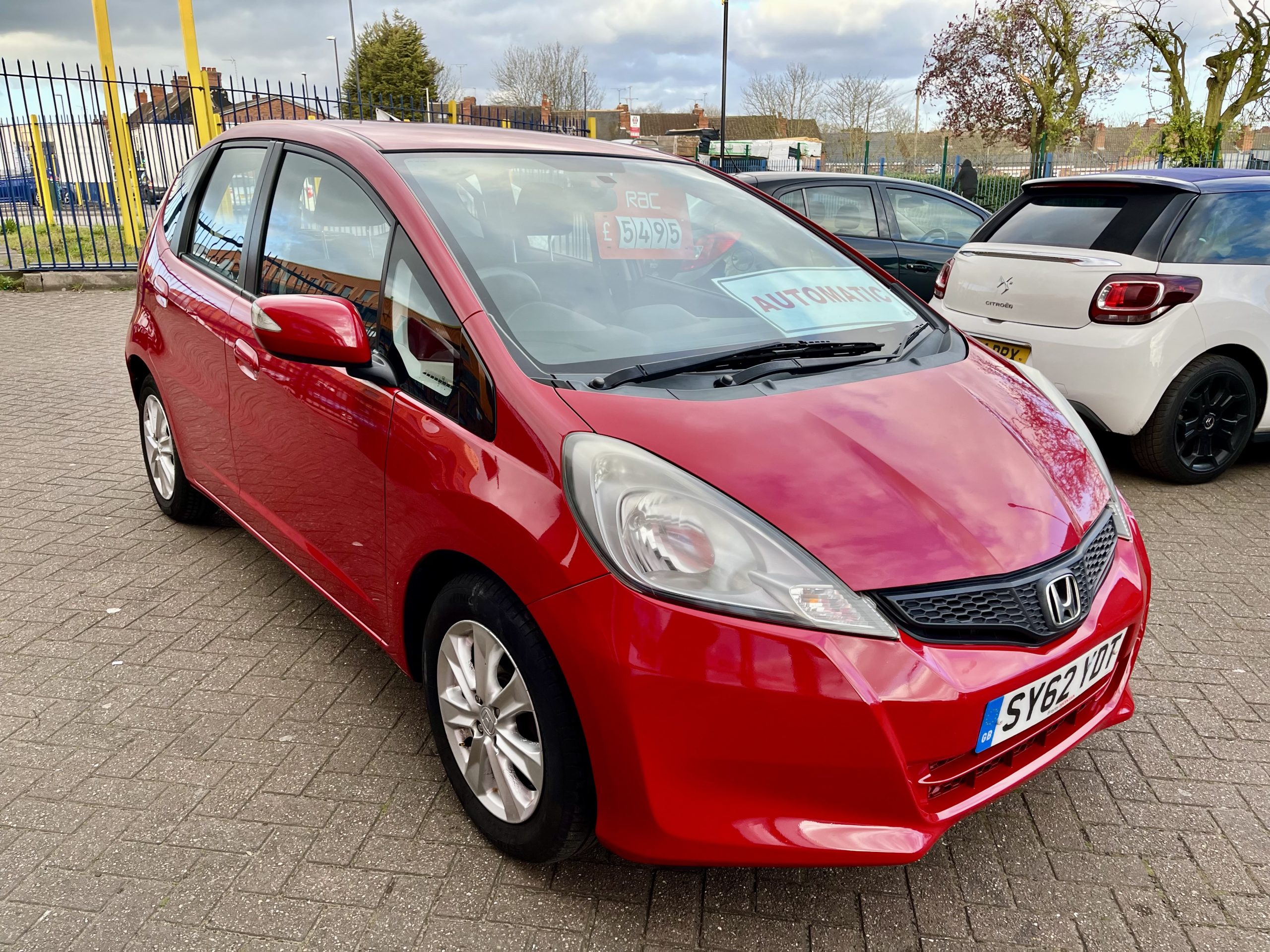 HONDA JAZZ 1.4 AUTOMATIC PETROL