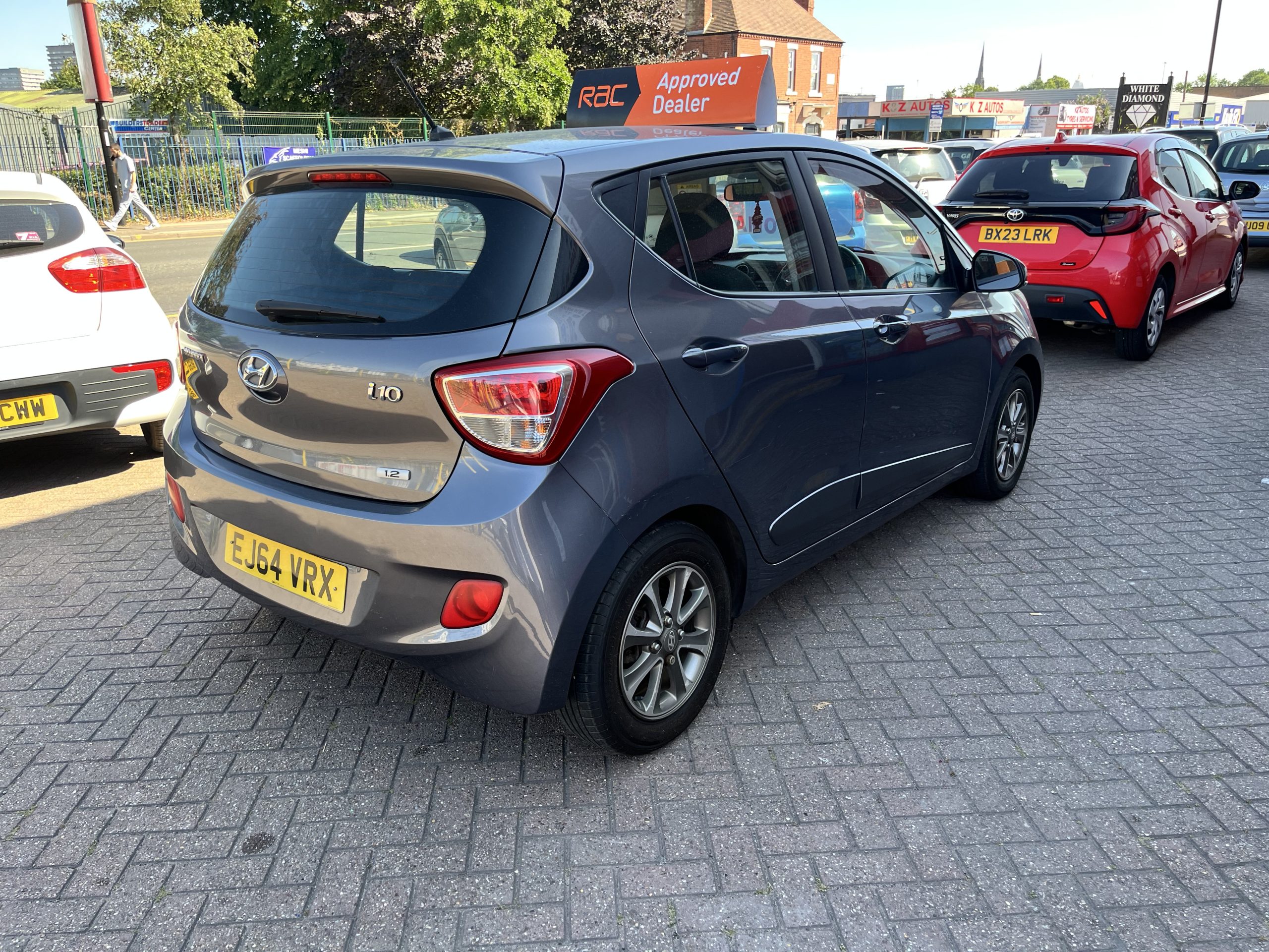 Hyundai i10 Premium 1.2 Petrol Automatic