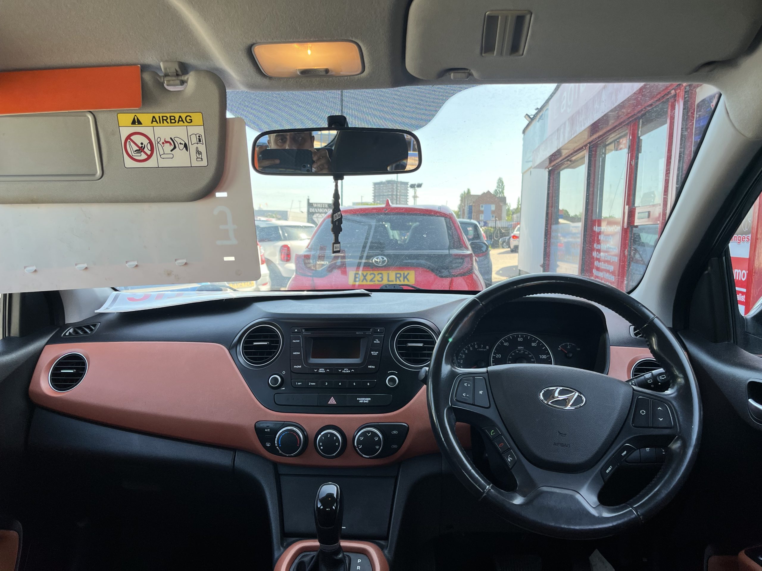 Hyundai i10 Premium 1.2 Petrol Automatic
