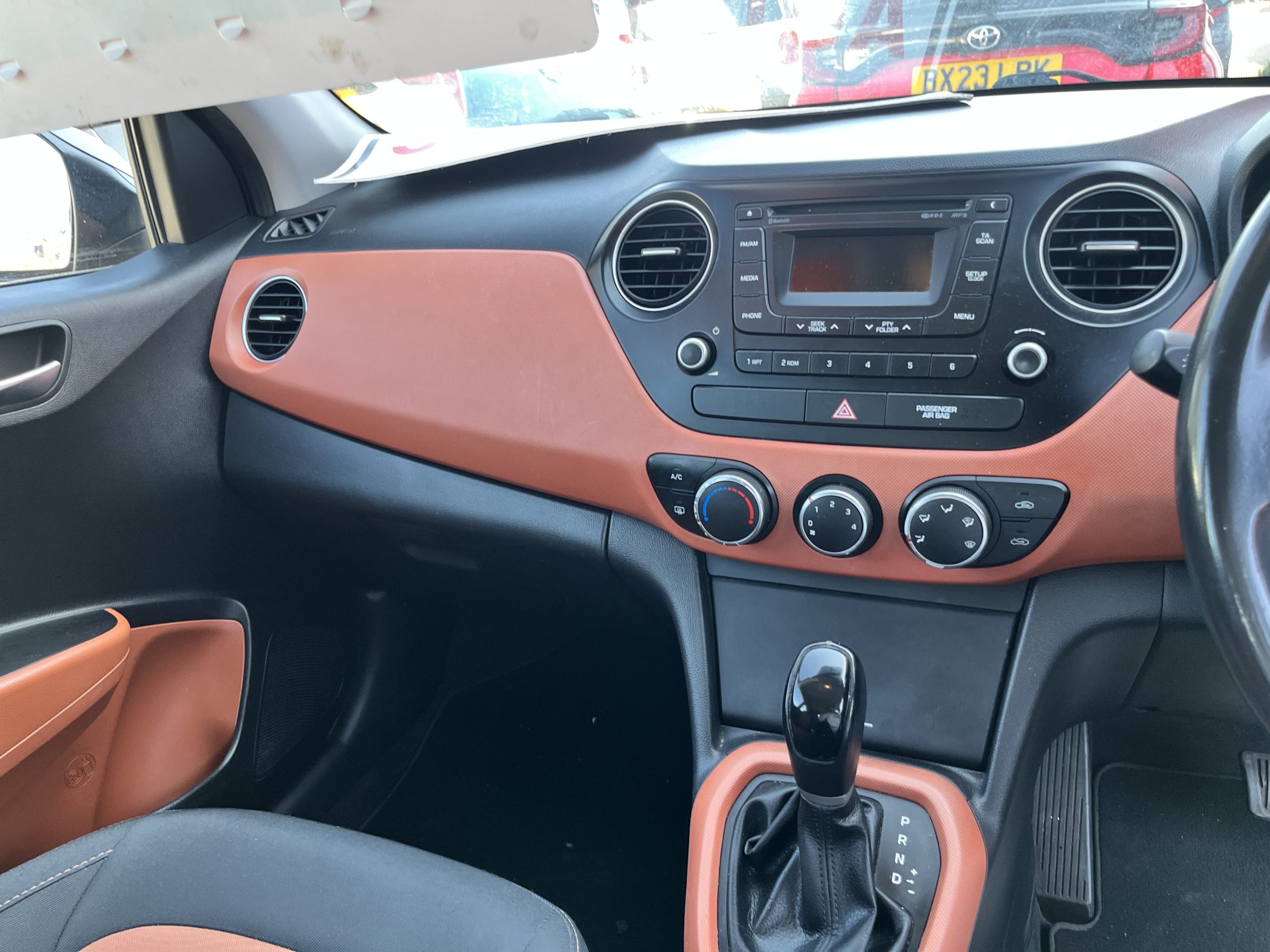 Hyundai i10 Premium 1.2 Petrol Automatic