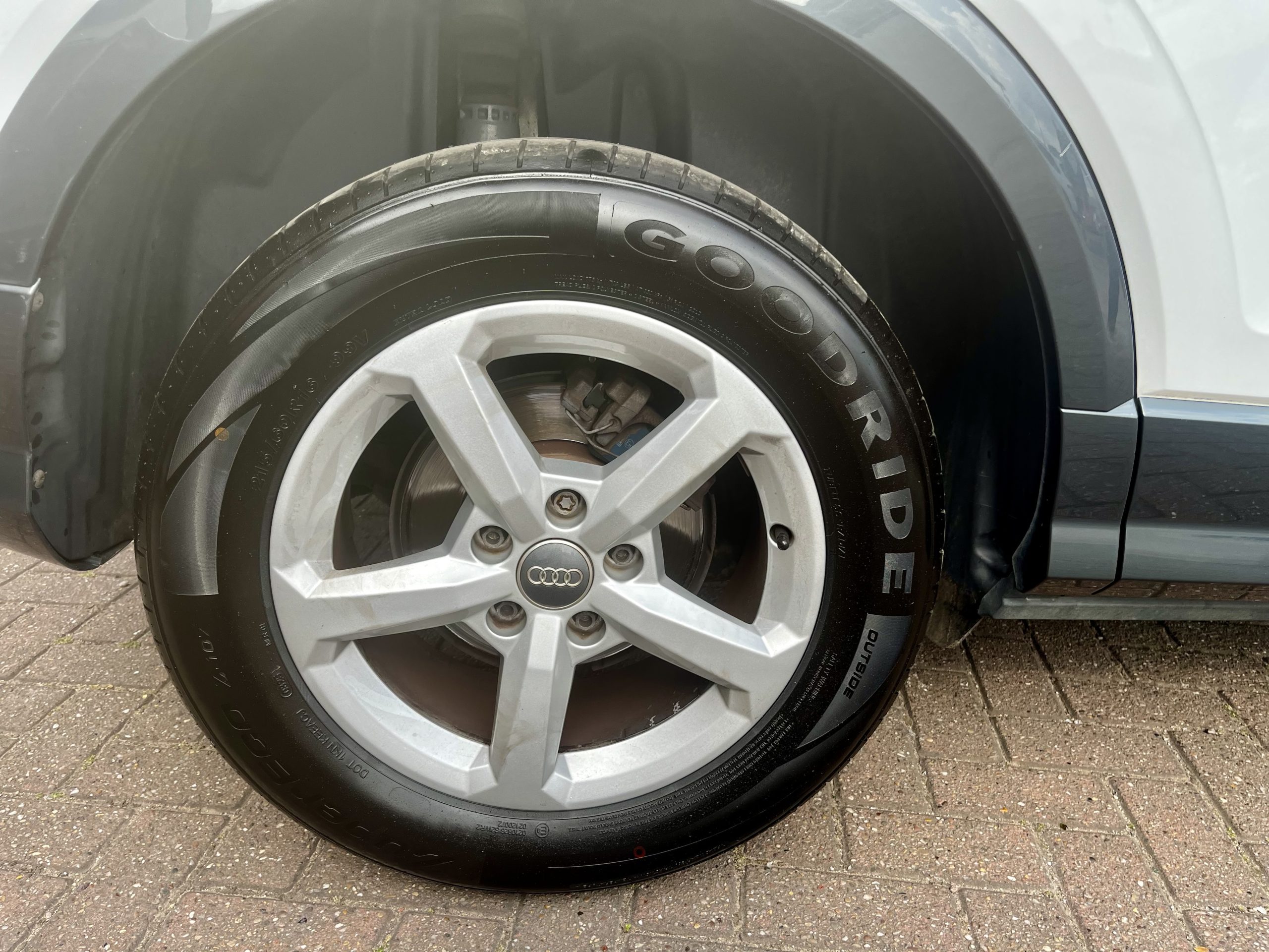 AUDI Q2 TECHNIK 1.6 DIESEL AUTOMATIC