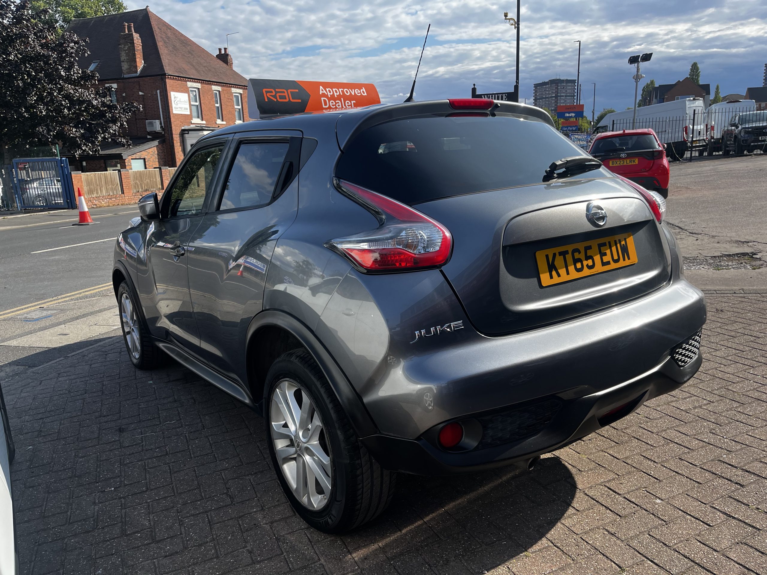 NISSAN JUKE 1.6 N-CONNECTA